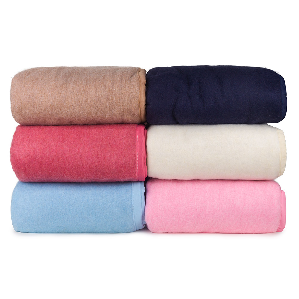 Throws, Blankets & Bedspreads